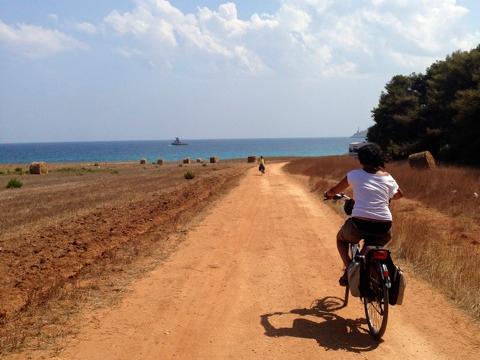 Biking and camping in Salento Puglia